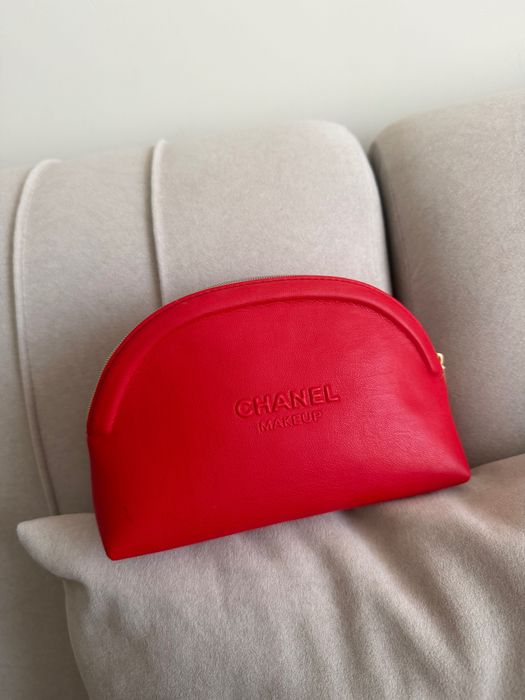 Chanel косметичка