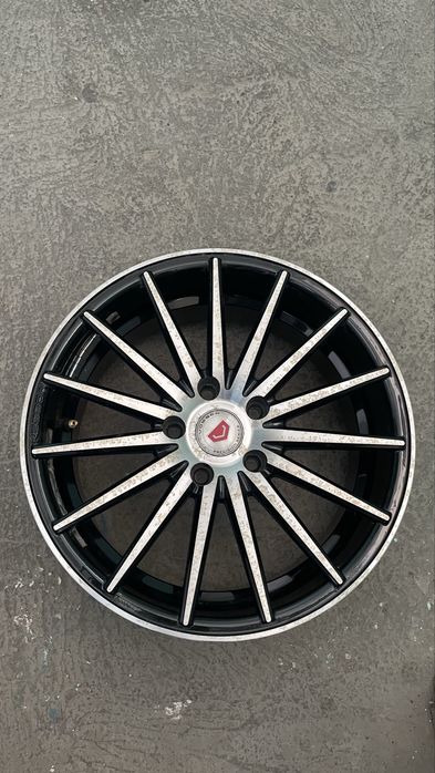 Продам диски Vossen R17