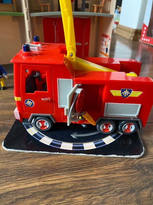 Играчки Сам Пожарникаря,Sam Fireman