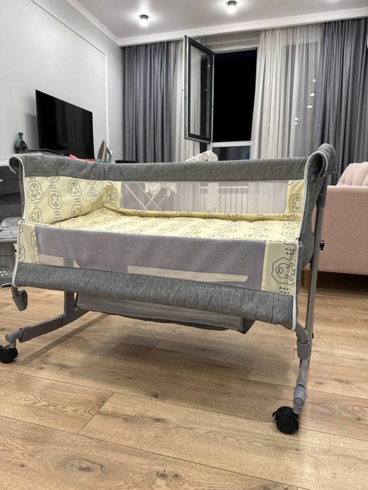 Приставная кроватка бу