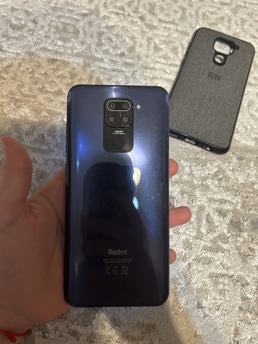 Продам планшет с 2 телефонами дальше в описании