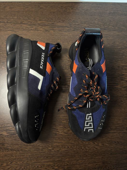 Versace Chain Reaction