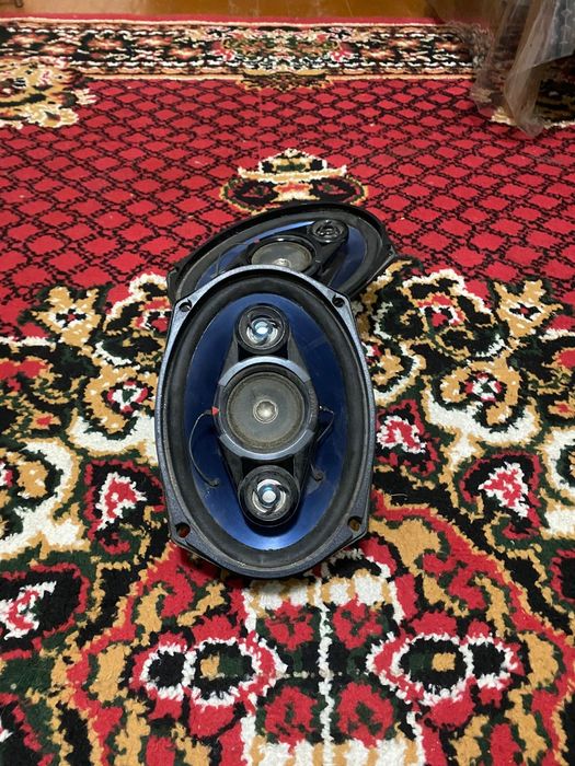 KENVOOD -колонка.