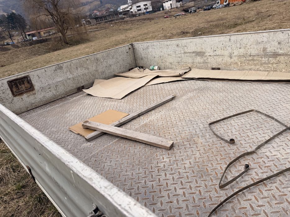 Sprinter cu lada si 7 locuri