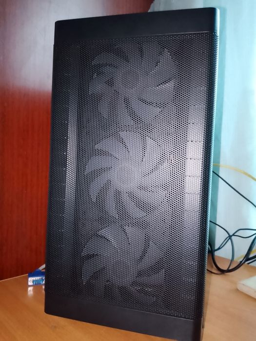 Продаю пк без видеокарты, рабочий.