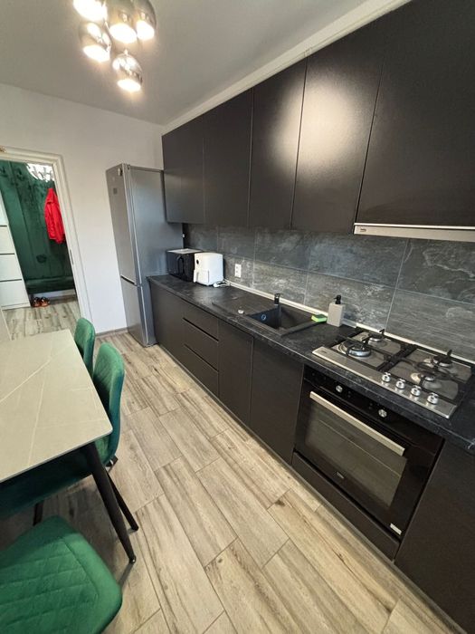 Apartament 2 camere de închiriat – Trivale, zona Magic | Loc de parcare | Complex rezidențial securizat