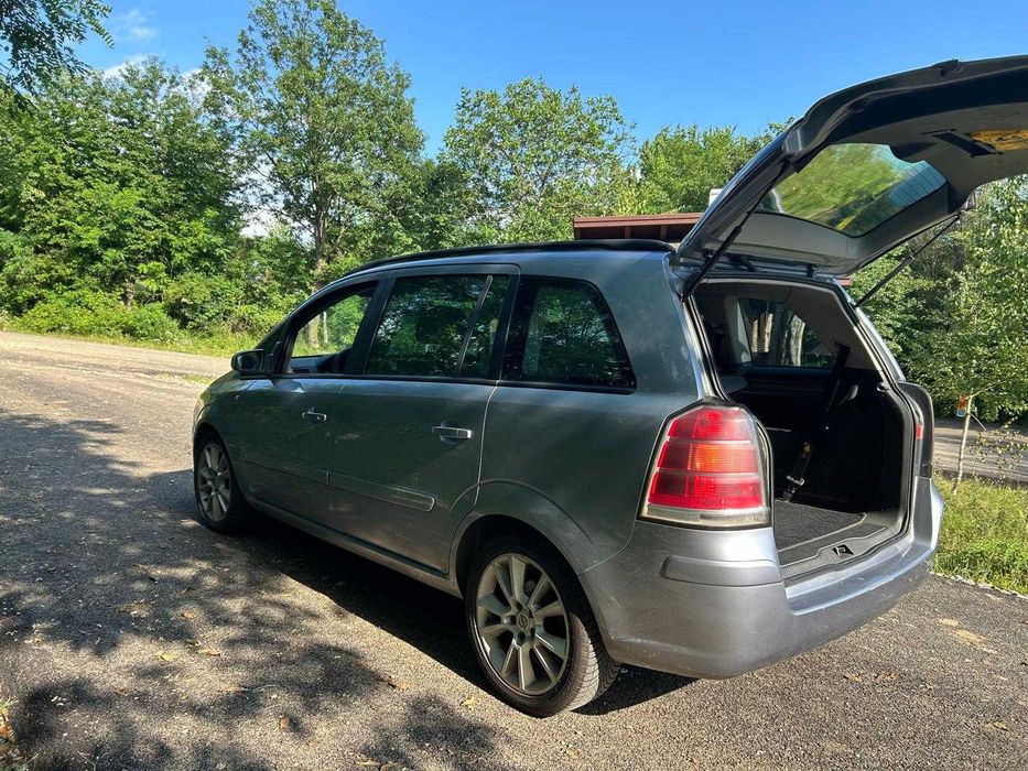 Opel Zafira B 1.9