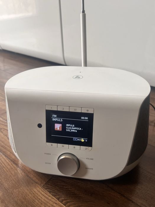 Radio digital HAMA DIR3300SBT