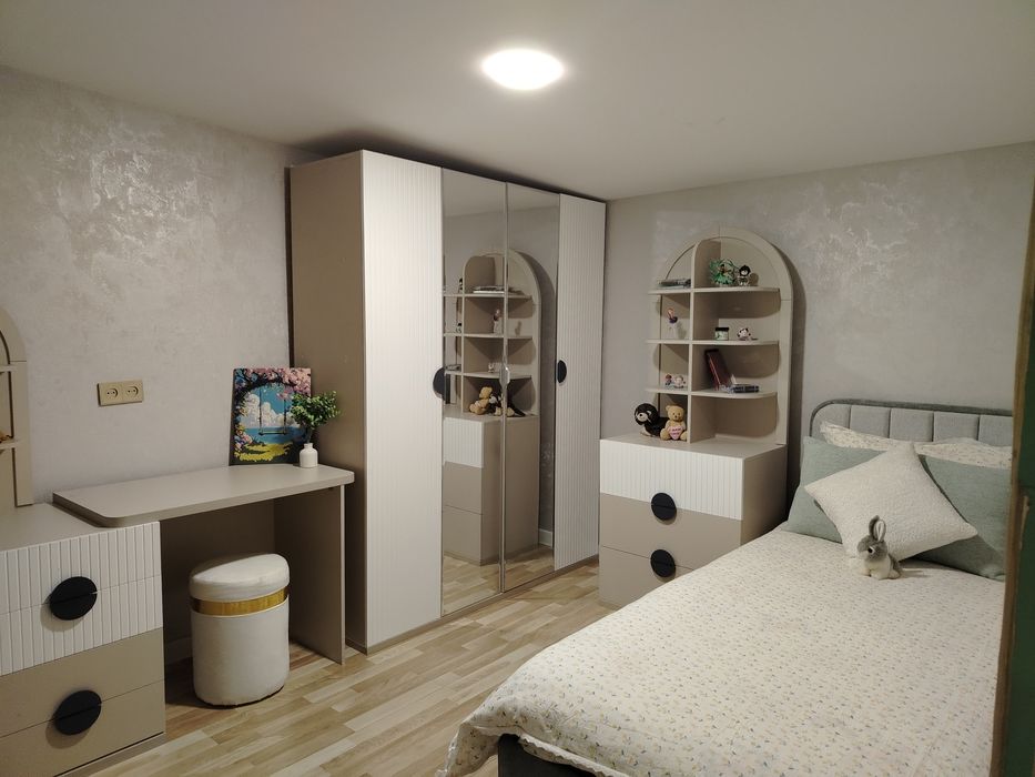 Продаётся пентхаус 4х комнатная.