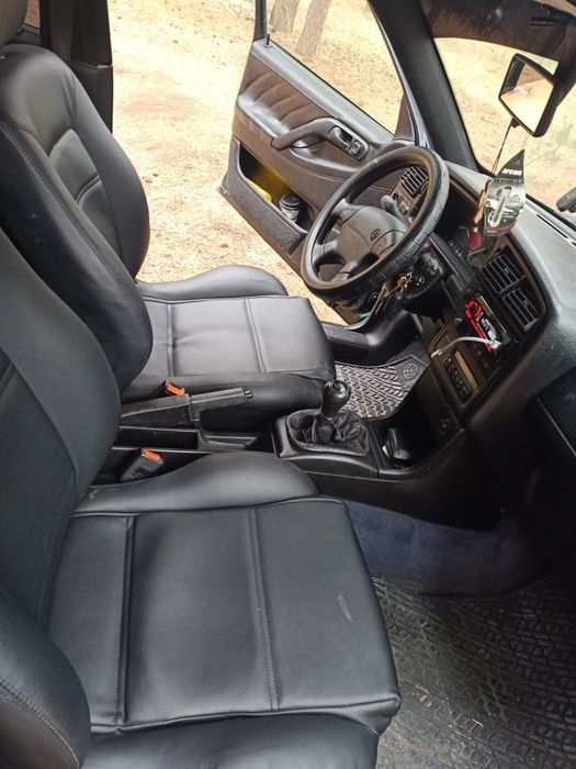 Пассат б4,универсал газ бензин.