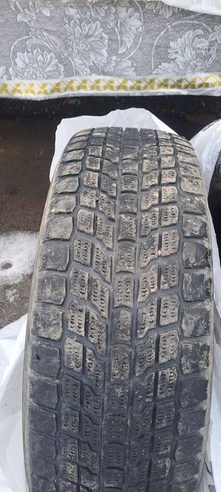 Yokohama  225/65/18