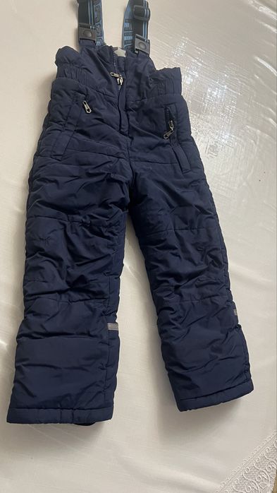 Продам комбинезон для мальчиков