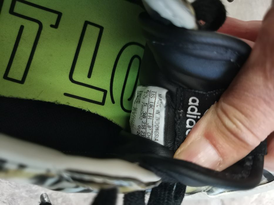 Дамски маратонки Adidas 37 номер