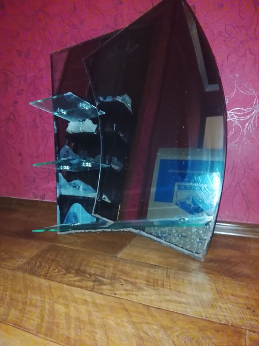 Зеркало в ванную комнату