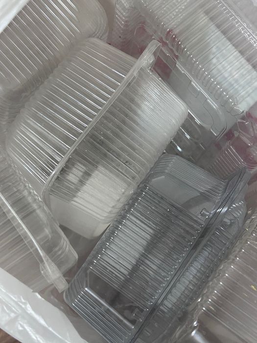 Отдам даром пластиковые тары