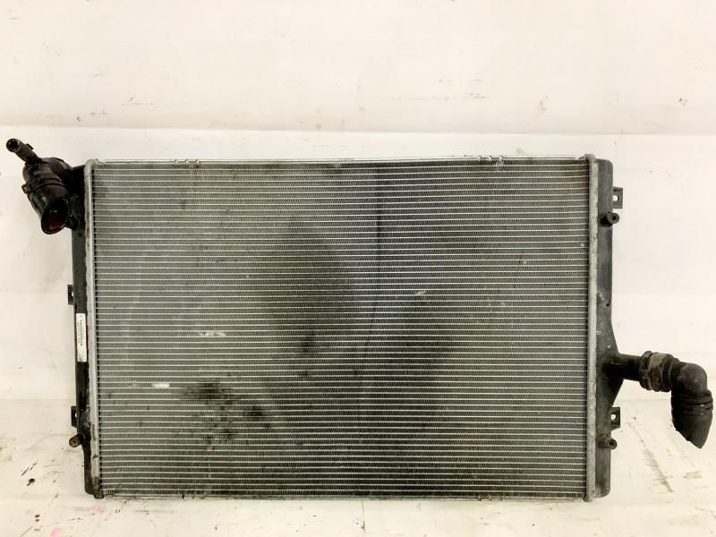 Radiator apa Volkswagen Passat CC facelift 3C0121253AR 2.0 tdi cutie a
