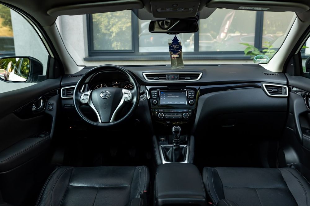 Nissan Qashqai 2014 Tekna 1.6Diesel 131cp Euro 5 4x4 La Buton 174.000km • 12Luni Garantie Motor Cutie Diferential • Transport Gratuit la domiciliu