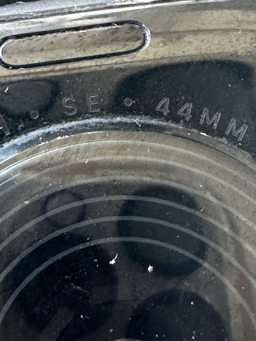 watch se 44  mm stare perfct