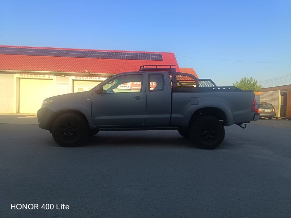 Toyota hilux  2.5 diesel