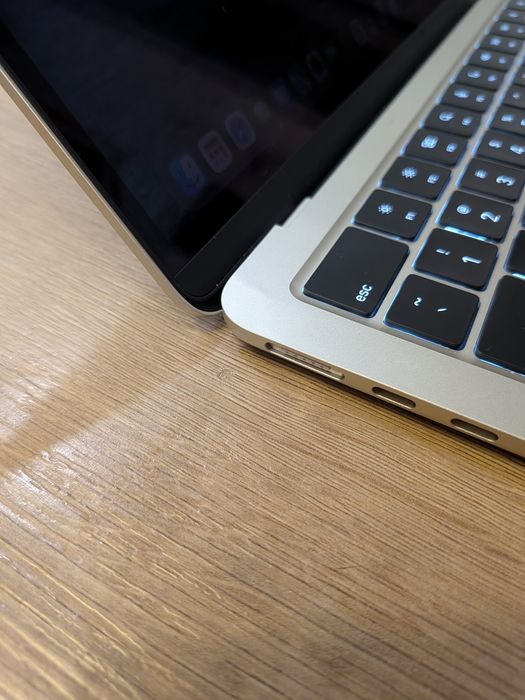 Apple MacBook Air M4 16/256