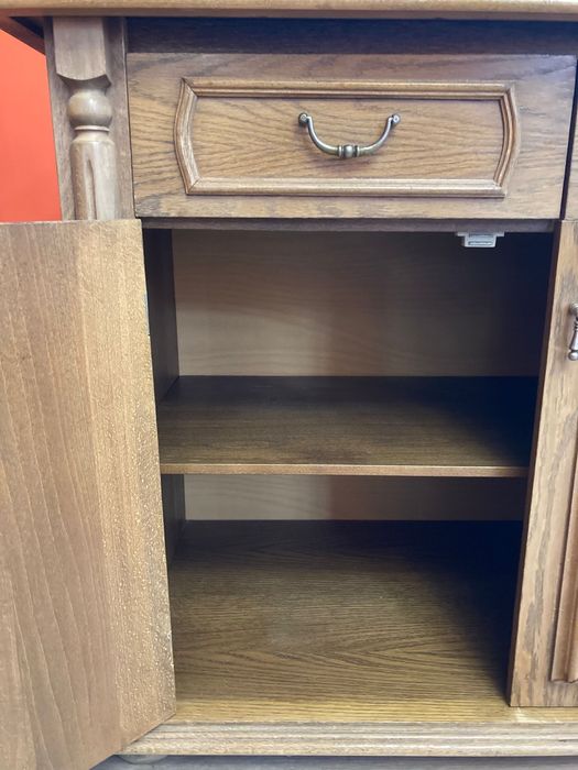 Дървен шкаф, фурнир Д50/В82/Ш145