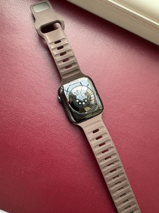 Apple watch 8 series 45 mm, оригинал б/у.