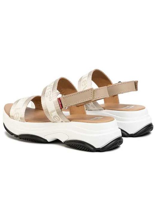 Дамски сандали Levi's и  обувки Calvin klein