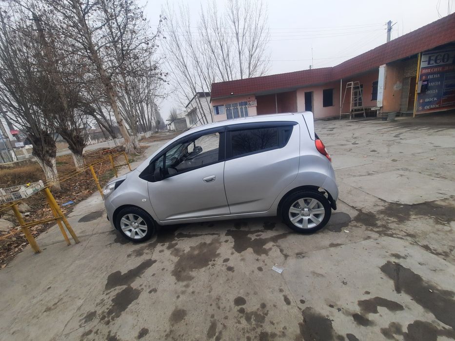 Faqat naqdga sotiladi laboga barter bor