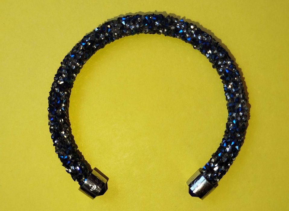 гривна Swarovski