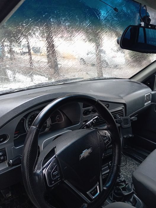 Продается  Нексия 2 срочно