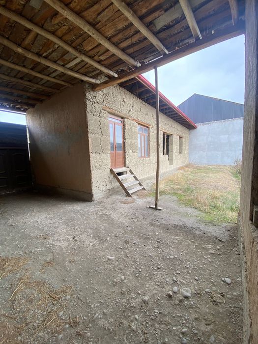 Джомбойда ховли 8 сотих