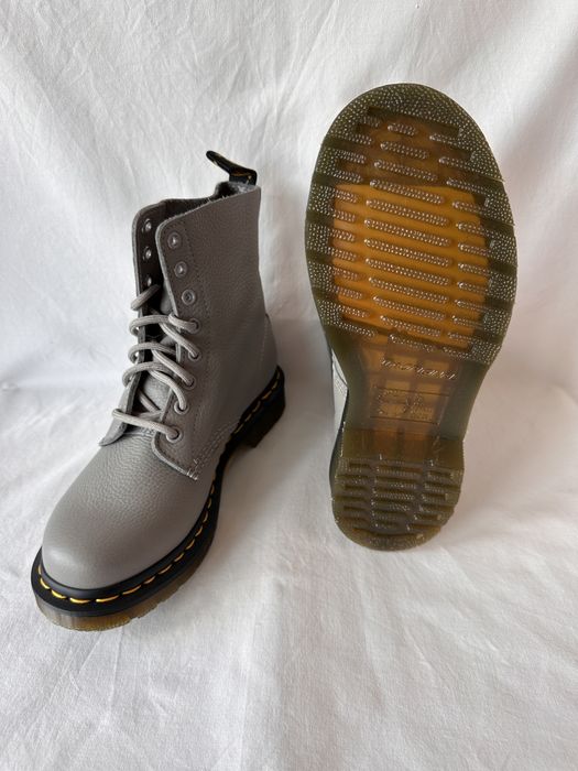 Bocanci,Dr. Martens Pascal,marime 37