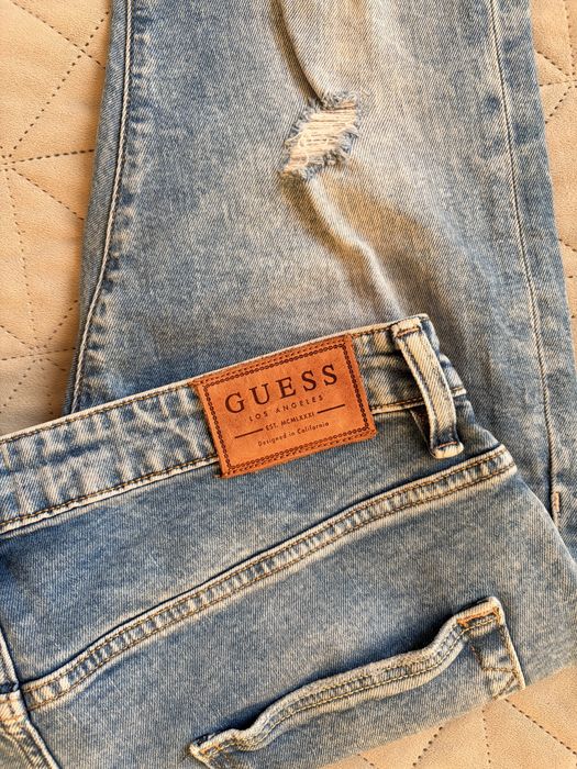 Blugi Guess barbati