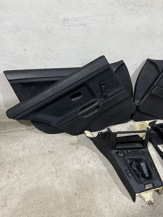 Обшивки Велюр на BMW e36