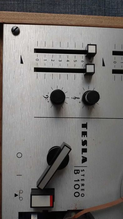 TESLA B 100 rEEL-to-rEEL RECORDER STEREO (magnetofon) - fUNCTIONAL 375 lei