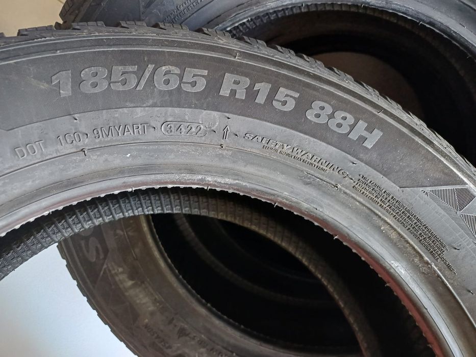 vând 4 anvelope NOI 4 seasons 185/65 R15