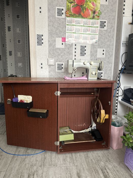 Продам швейную машинку «Чайка»