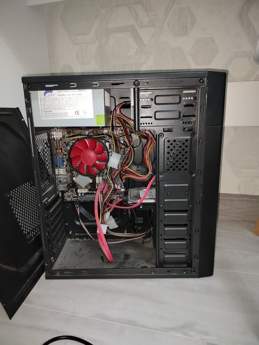 Продается компьютер lg оригинальный