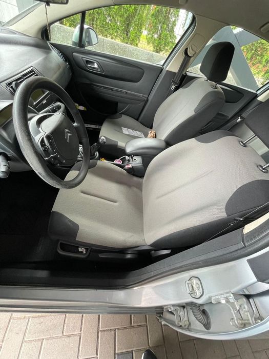 Citroën C4 in stare bună de funcționare.