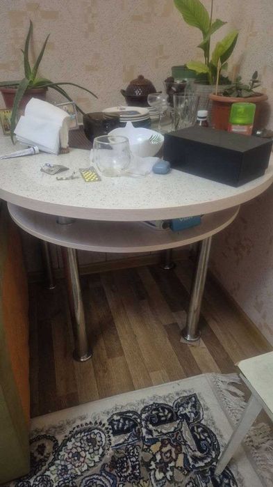 Стол двухъярусный из мдф