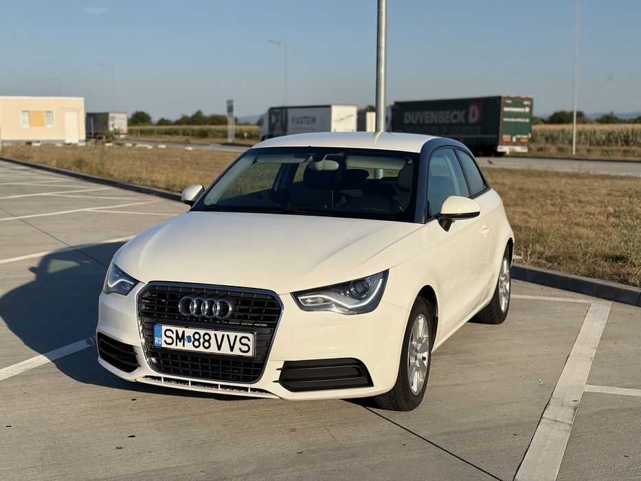 Audi A1 1.6 TDI 2011 | Bi-Xenon | CarPlay/Android Auto | Scaune Încalzite | Ambreiaj Schimbat