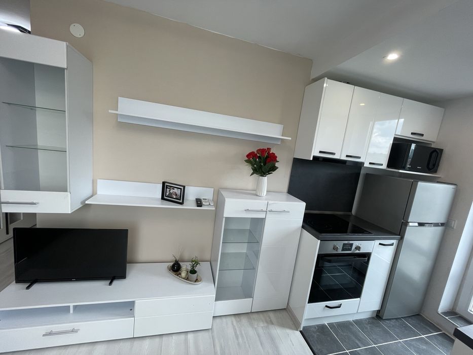 Продава се Тристаен апартамент в София, Овча купел - 81 кв.м за 3272 €/кв.м - Снимка #2