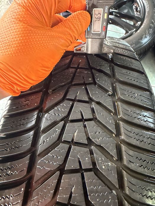 Jante aliaj R17 originale Hyndai Tucson 215/65/17 Hankook M+S
