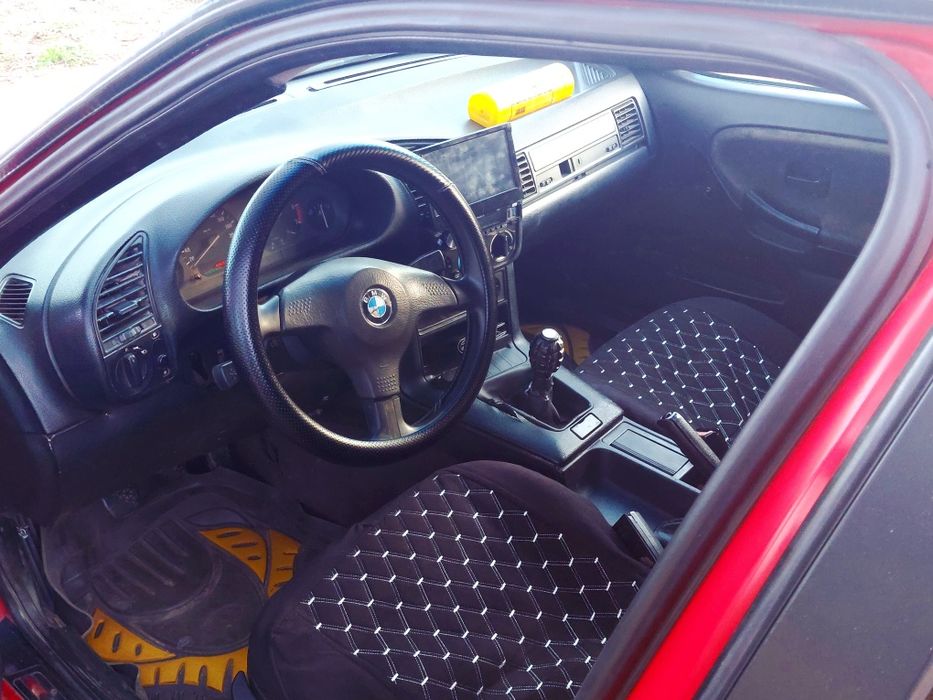 сатылады BMW318 срочно