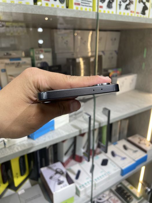 Samsung A36 5g 8/256 gb yangii