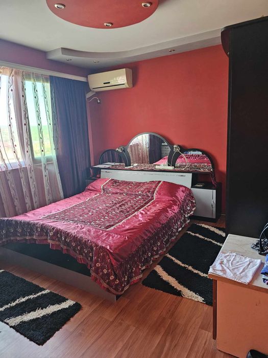 Продава се Тристаен апартамент в Разград, Орел - 76 кв.м за 1074 €/кв.м - Снимка #3