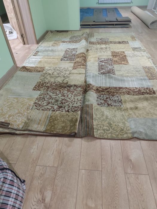Продам большой ковер 4*5!