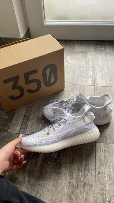 Yeezy 350 full white
