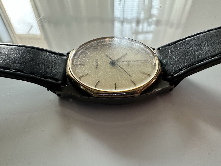 Часовник POLJOT неработещ