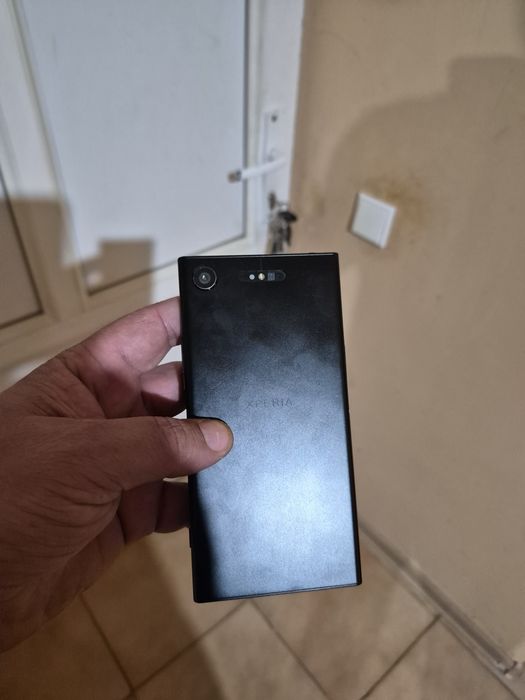 Sony xperia xz1 64gb 4gb ram